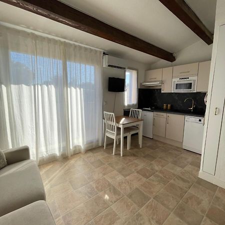 Appartement Pinede Piscine Clim Proche Plage Village Naturiste Agde Dış mekan fotoğraf