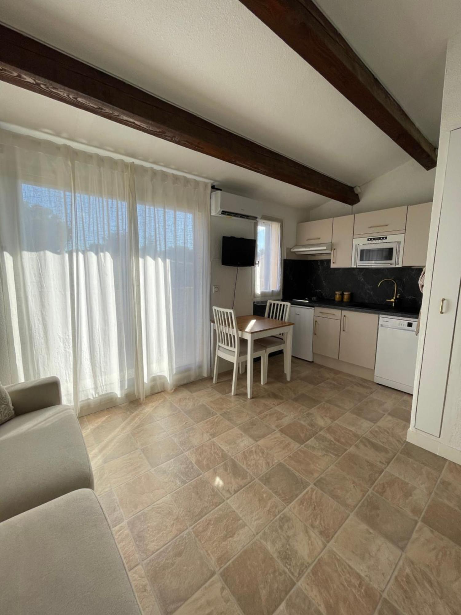 Appartement Pinede Piscine Clim Proche Plage Village Naturiste Agde Dış mekan fotoğraf